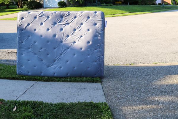 Mattress Removal Service in New Berlin